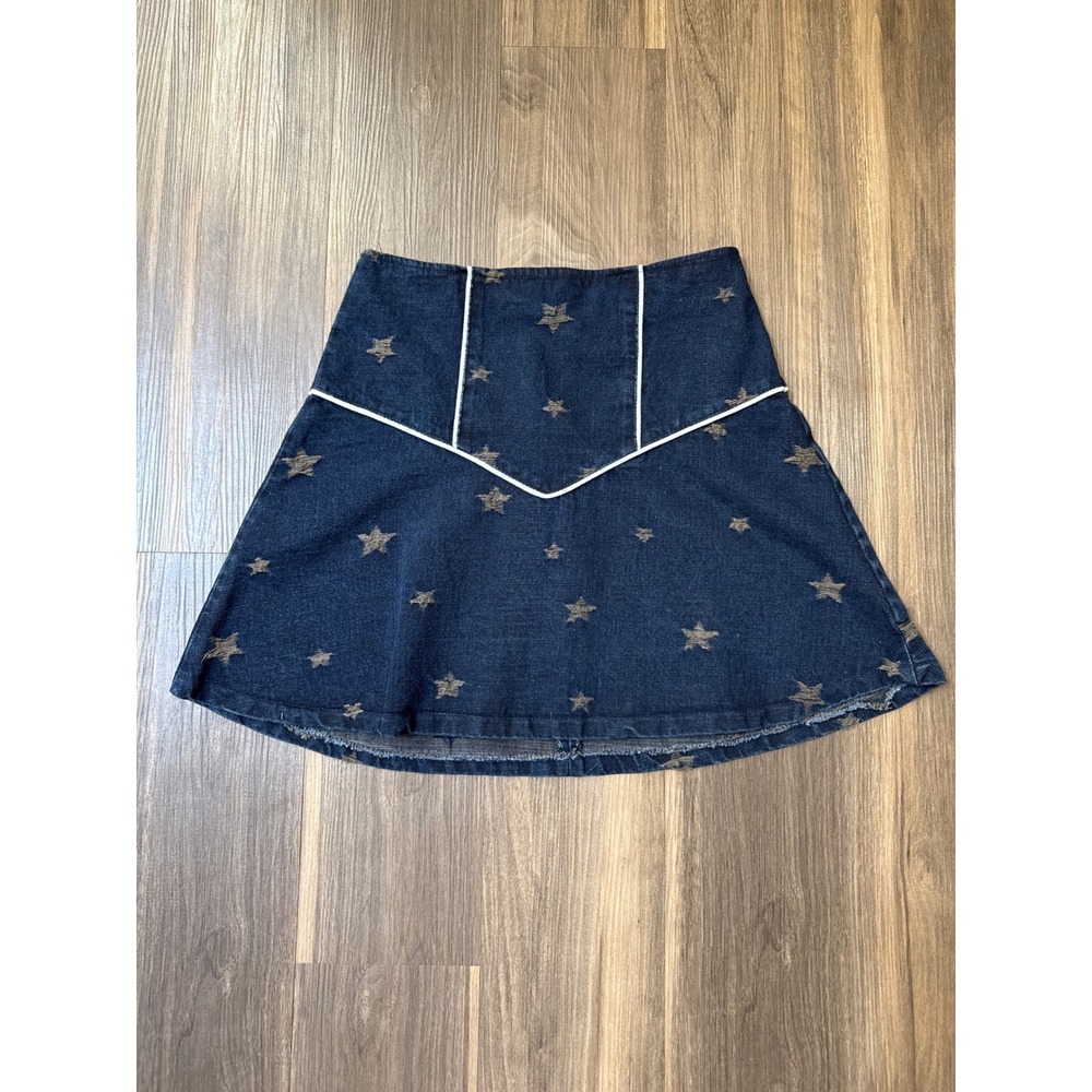 NWT Maggie Sweet Denim Mini Skirt Womens‎ Small Blue Star Embroidered Western